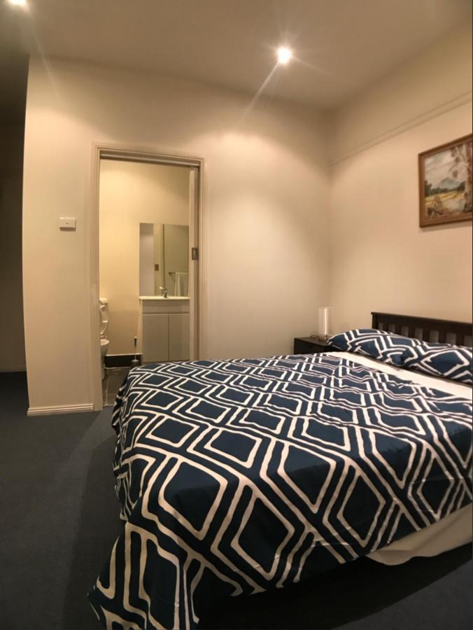 Malvern Backpackers Melbourne Exterior photo